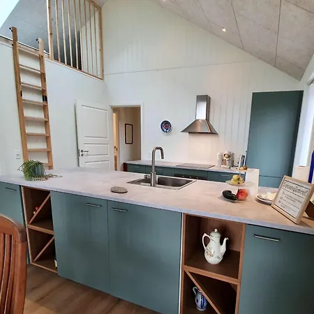 بيت للعطل Ferienhaus-mit-whirlpool-zwei-terrassen-und-zwei-baedern *