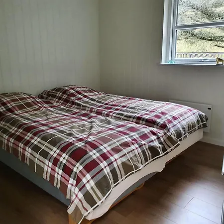 Semesterbostad Ferienhaus-mit-whirlpool-zwei-terrassen-und-zwei-baedern