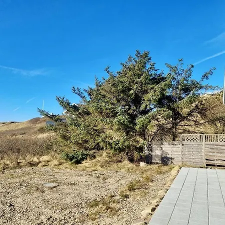 Ferienhaus-mit-whirlpool-zwei-terrassen-und-zwei-baedern بلوكهوس
